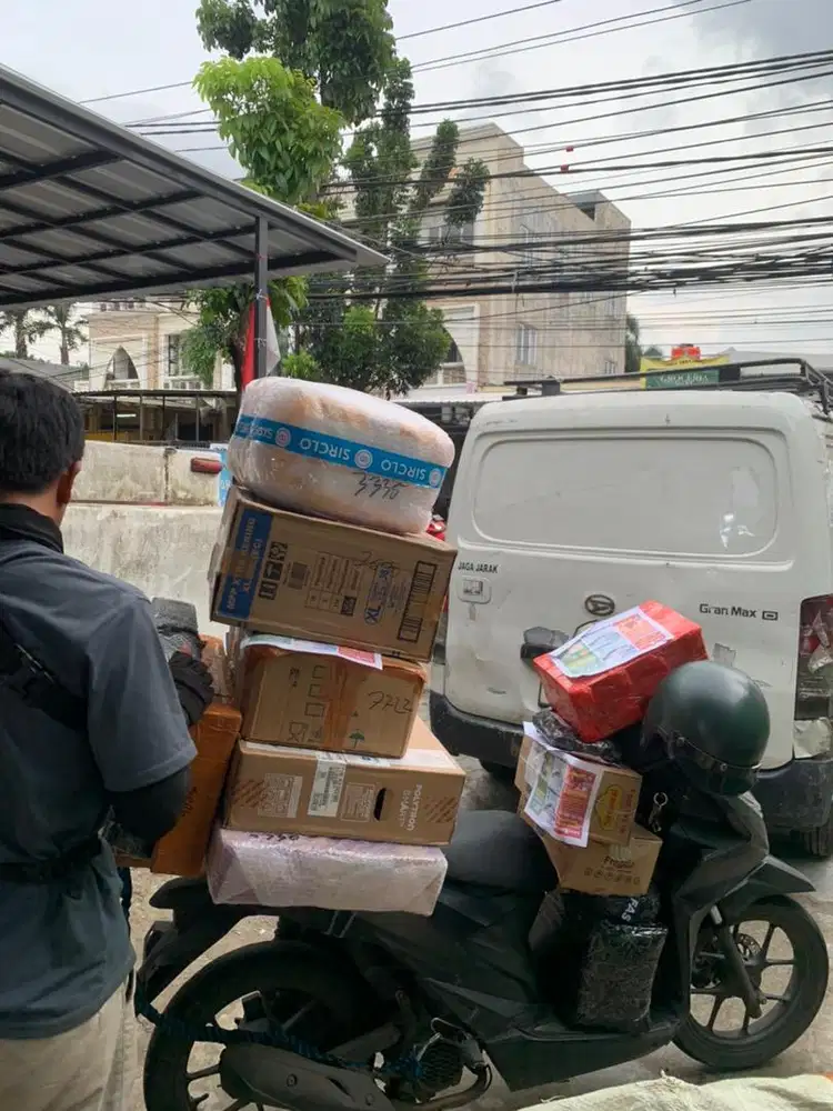 Lowongan Sprinter delivery pakai motor JNT CARGO PONDOK LABU