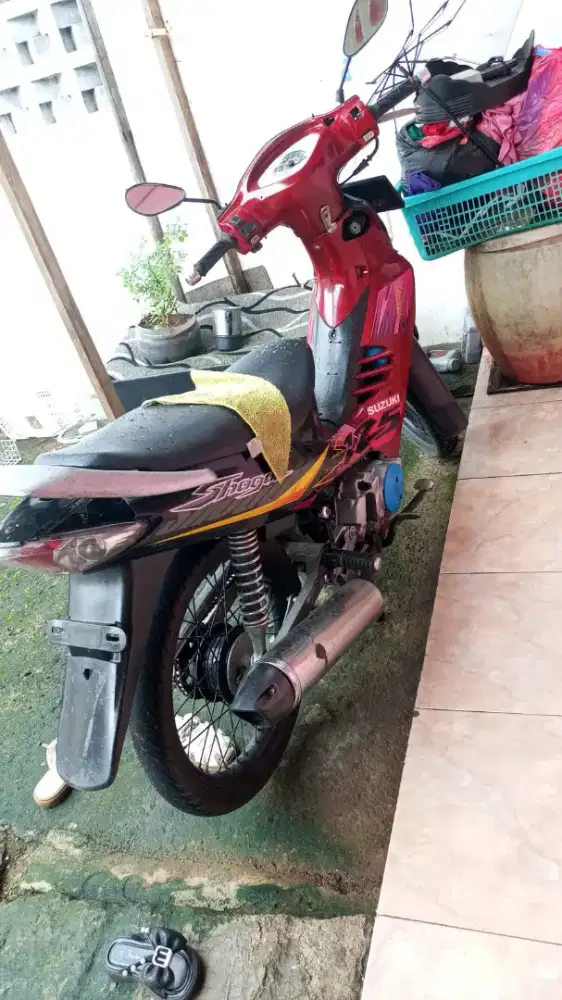 Motor suzuki Shogun 125