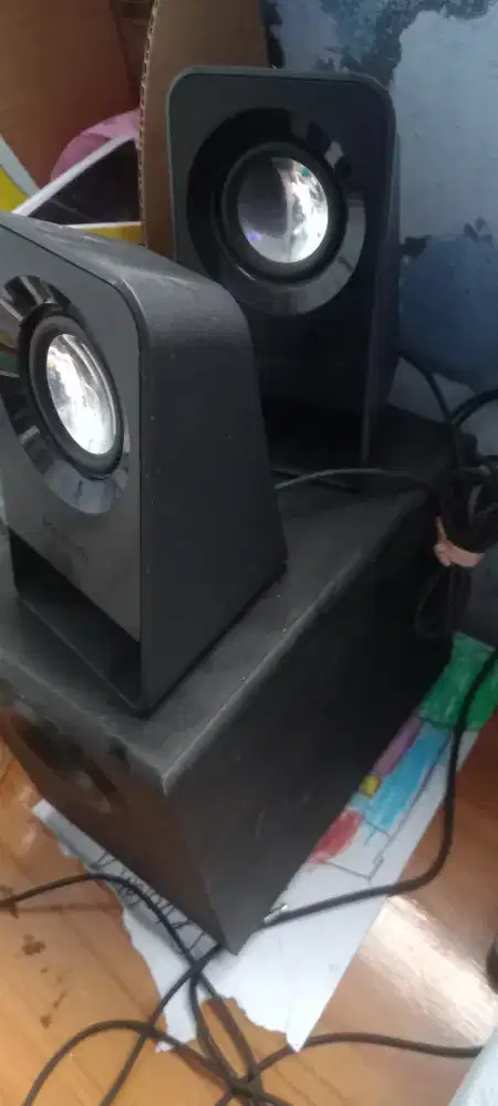 speaker logitech z213