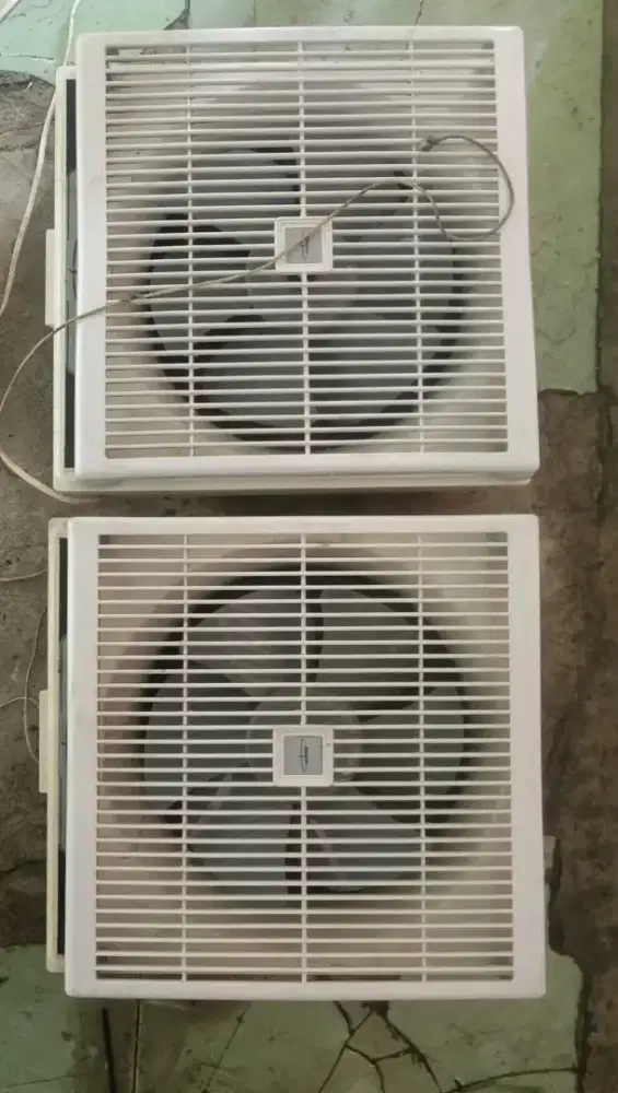 Exhaust Ada 2 Buah Jual Aja