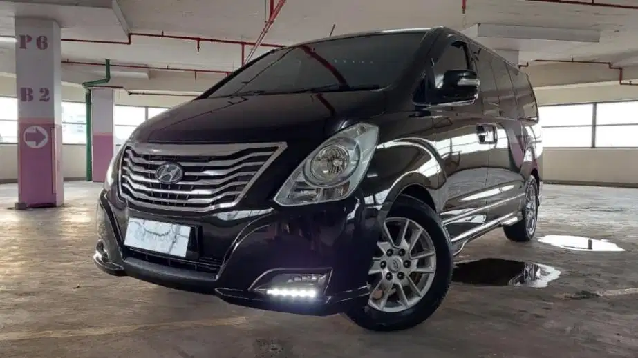DP MURAH Hyundai H-1 2.5 Royale Solar-AT 2016 KBJ