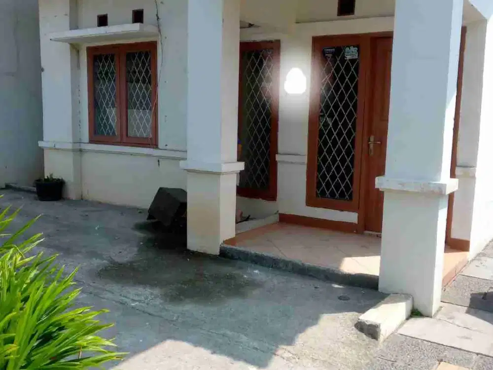dijual rumah di cluster taman sari, harapan indah 2, bekasi barat