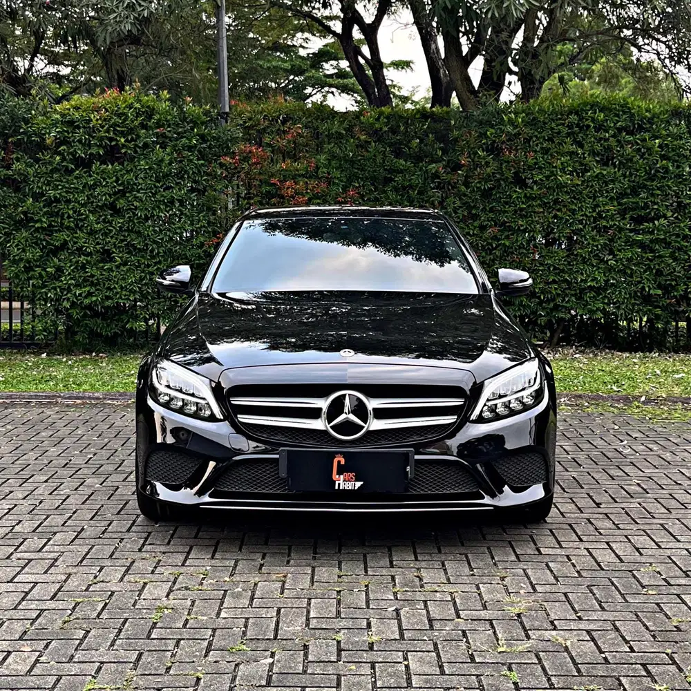 LOW ODO! BERGARANSI Mercedes Benz C180 2019 Avantgarde 2020 c200 w205