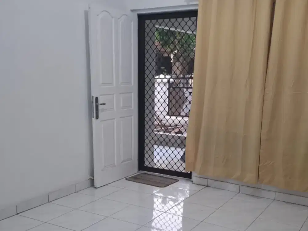 Disewakan Rumah Siap Huni Semi Furnished Di Kelapa Gading Jakarta Utara