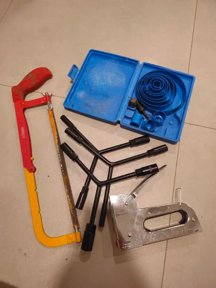 Paket Gabungan kunci shock Y gergaji, stapler gun mata bor