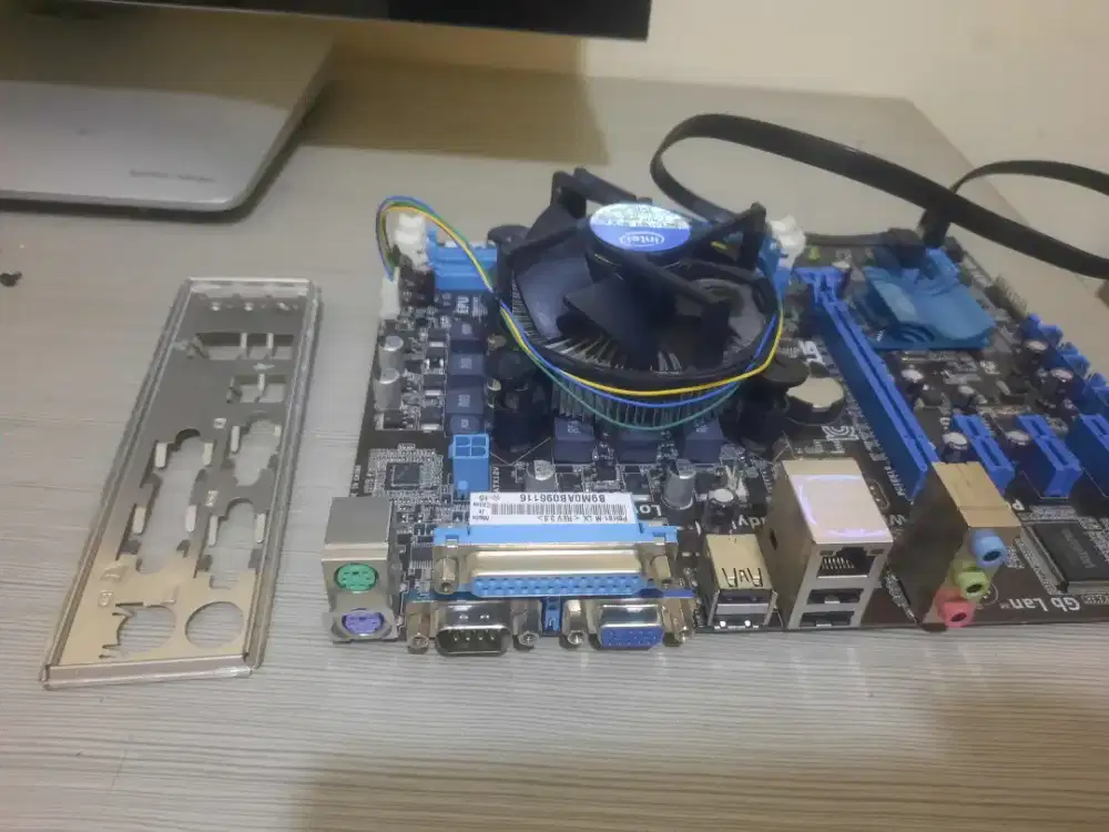 Jual 1set Mobo Asus H61/1155 + Prosesor Core,i3-3470 Lengkap Normal