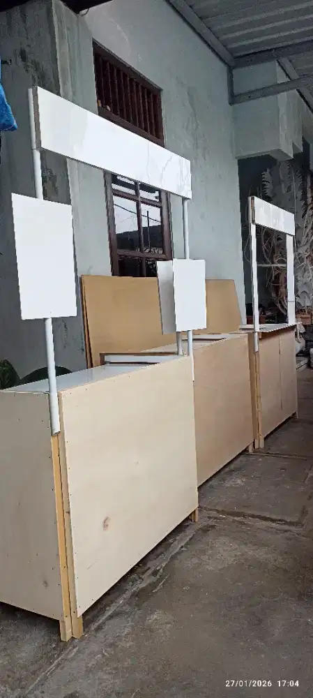 Booth Portable Lipat / Meja Lipat Portabel.