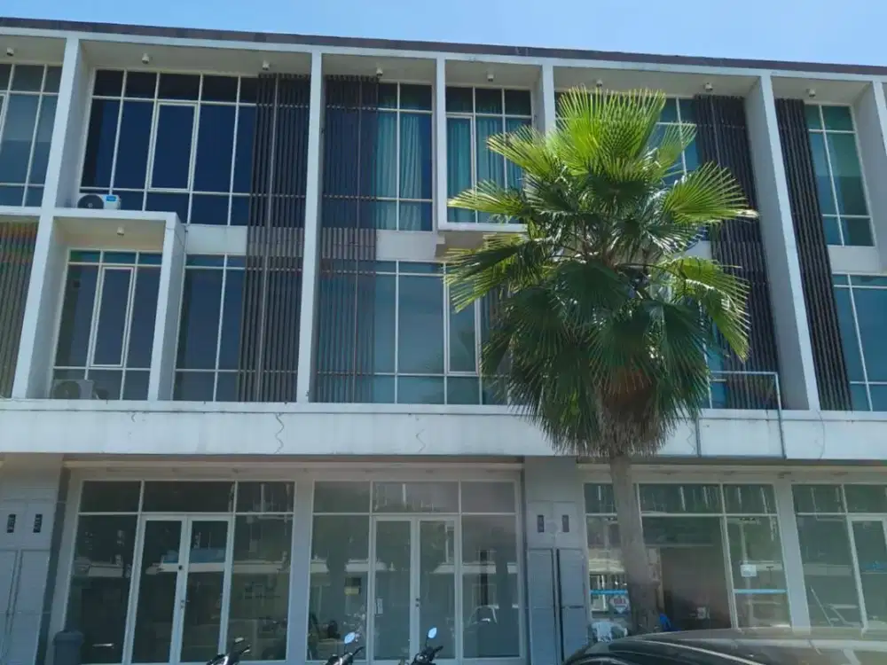 Ruko Northwest 3 Lantai, Citraland Blok Depan - Harga bisa Nego Lagi