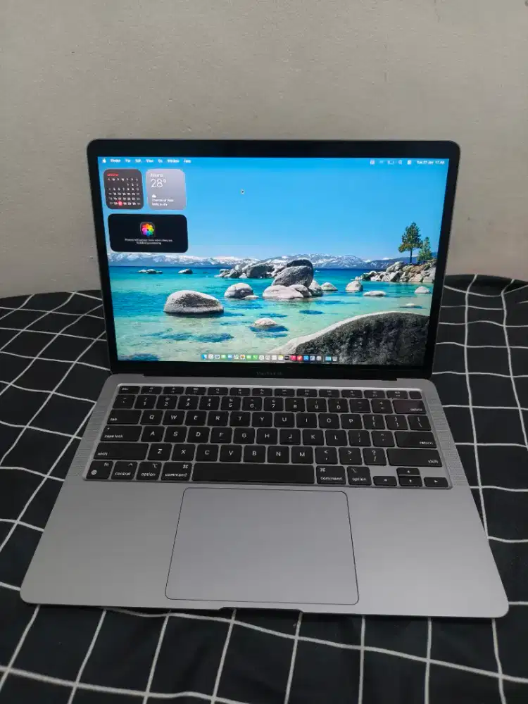 Macbook air m1 2020 8gb/256gb