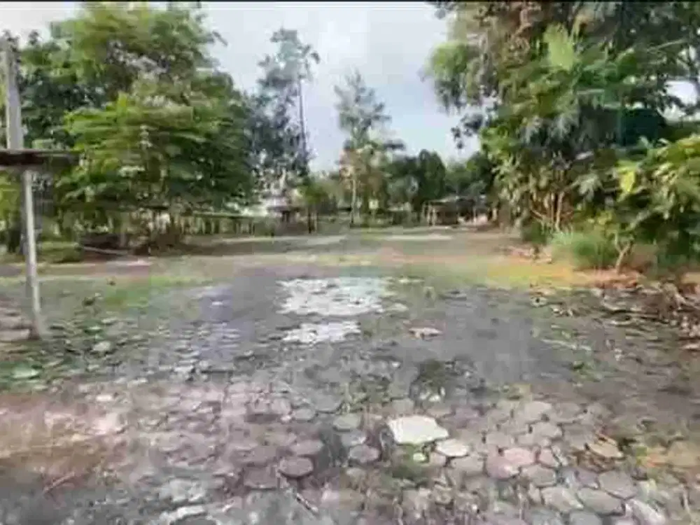 Dijual tanah di Karangpandan ex Rumah makan