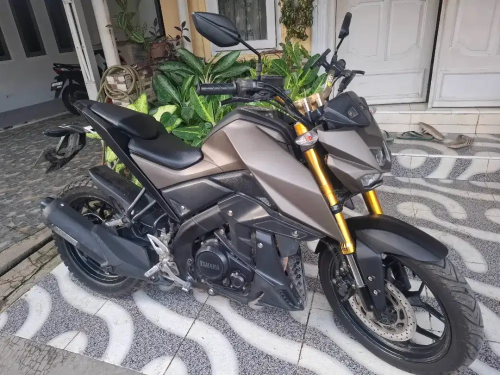 Yamaha Xabre 2016 abu2