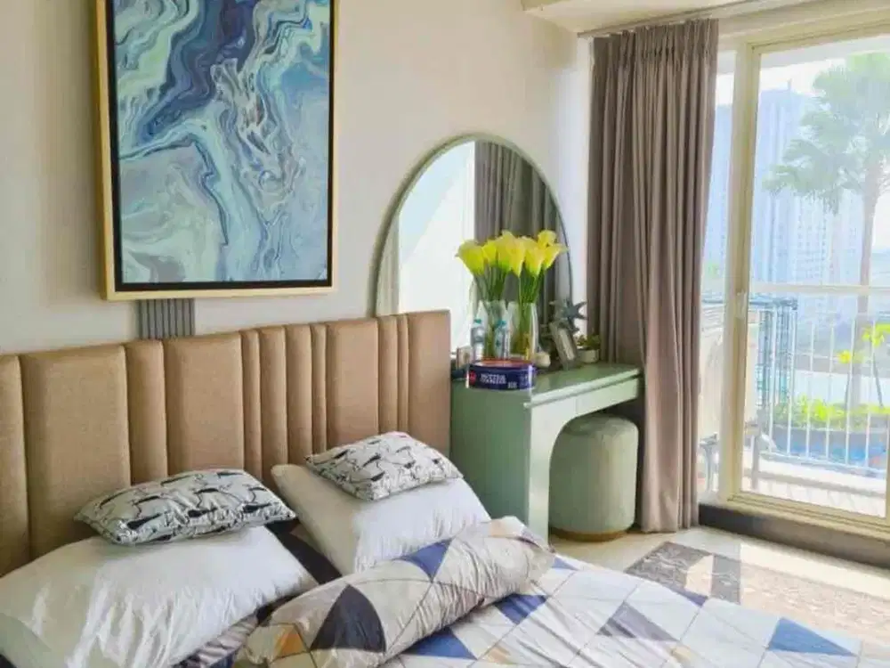 Selangkah Ke Pool! Lantai 2 Apartemen Amor - Pakuwon City