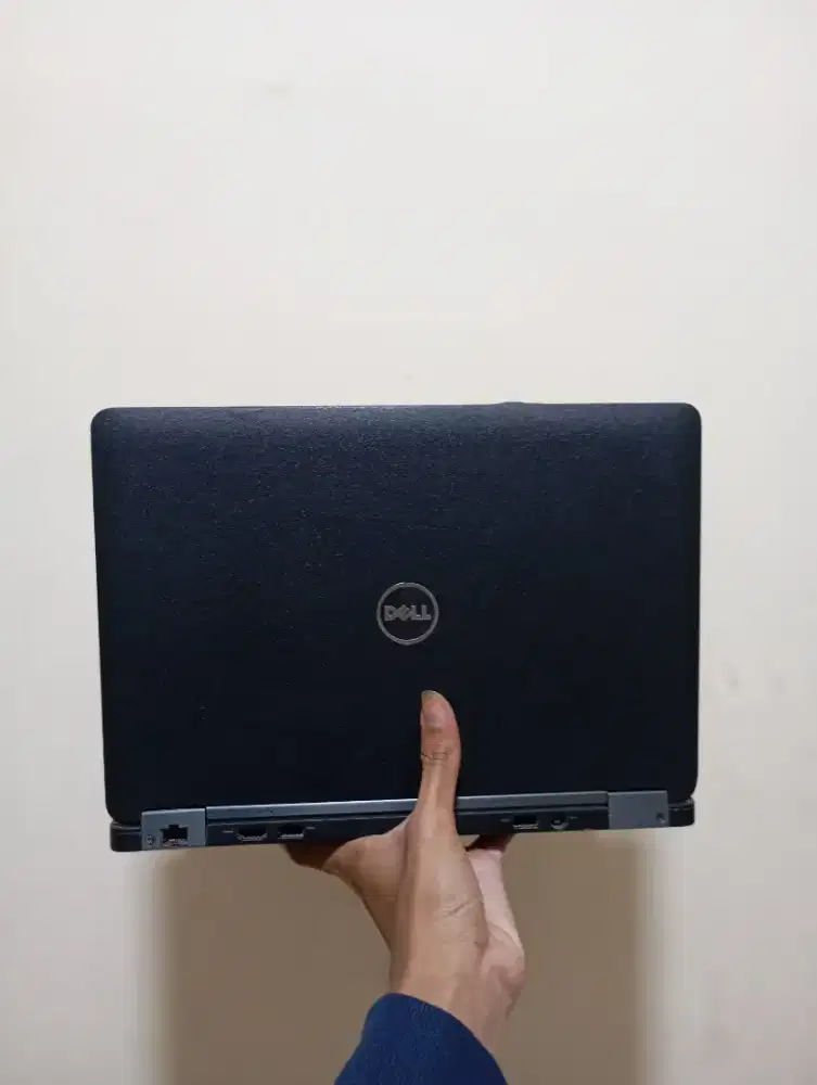 Laptop dell latitude touchscreen