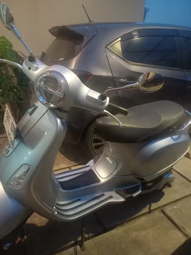 Vespa LX 125 IGet 2023
