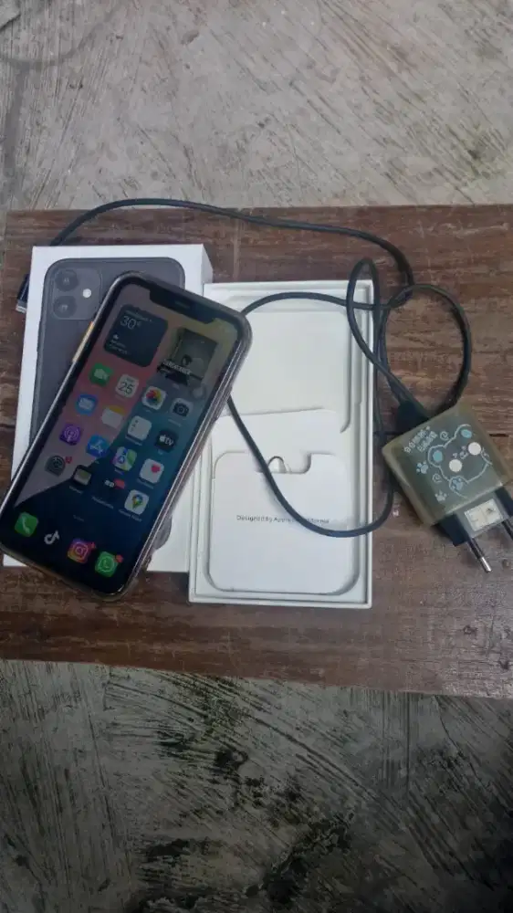 Iphone 11 64 gb inter