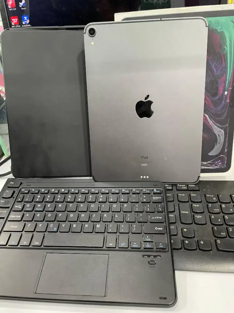 Ipad pro 11 inch 256gb ibox bisa kartu dan wifi .