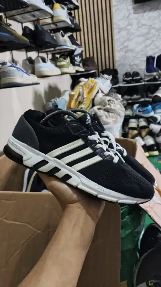 Adidas Equipment 10 black white