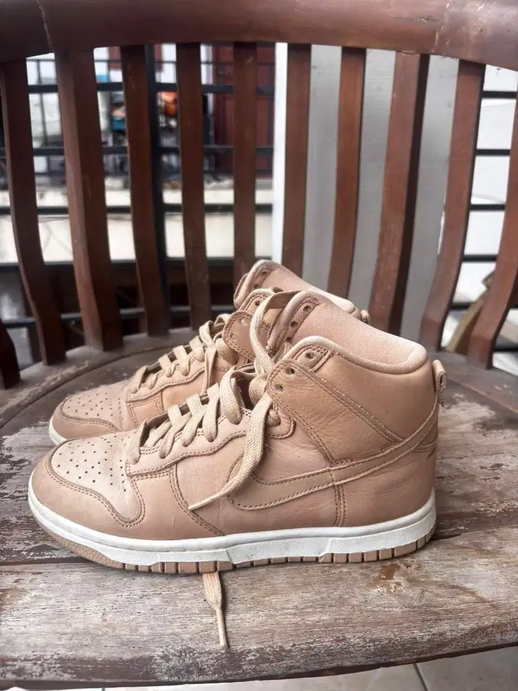 WOMEN NIKE DUNK