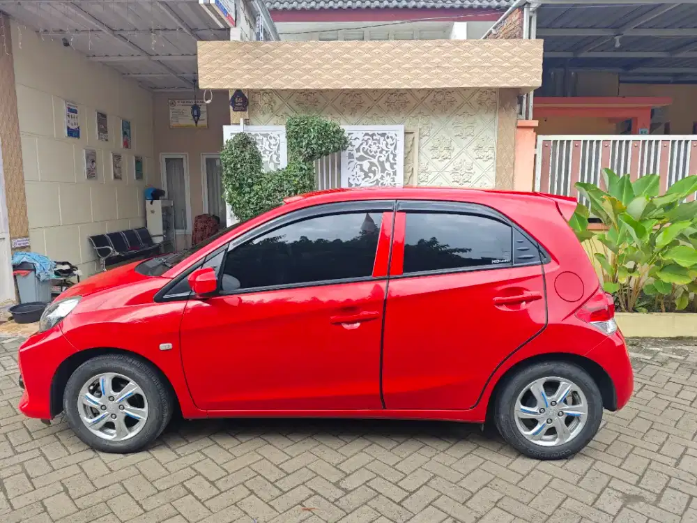 Brio Satya E CVT 2016 mulus