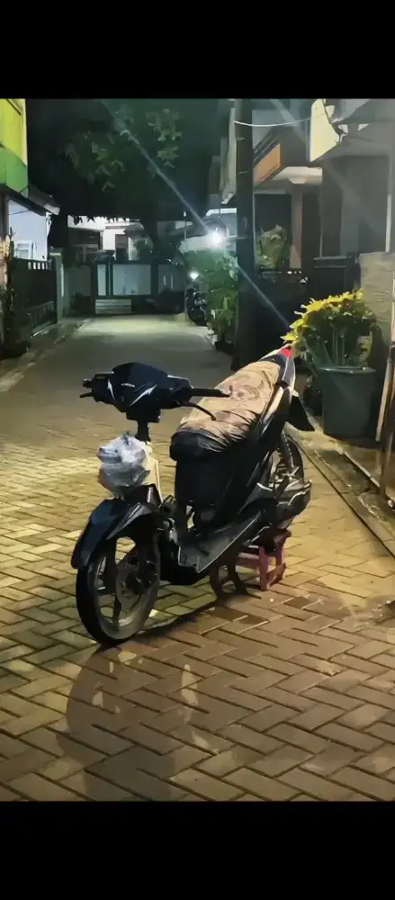 Punya vario tecno 125 old  ss komplit bos pajak pules