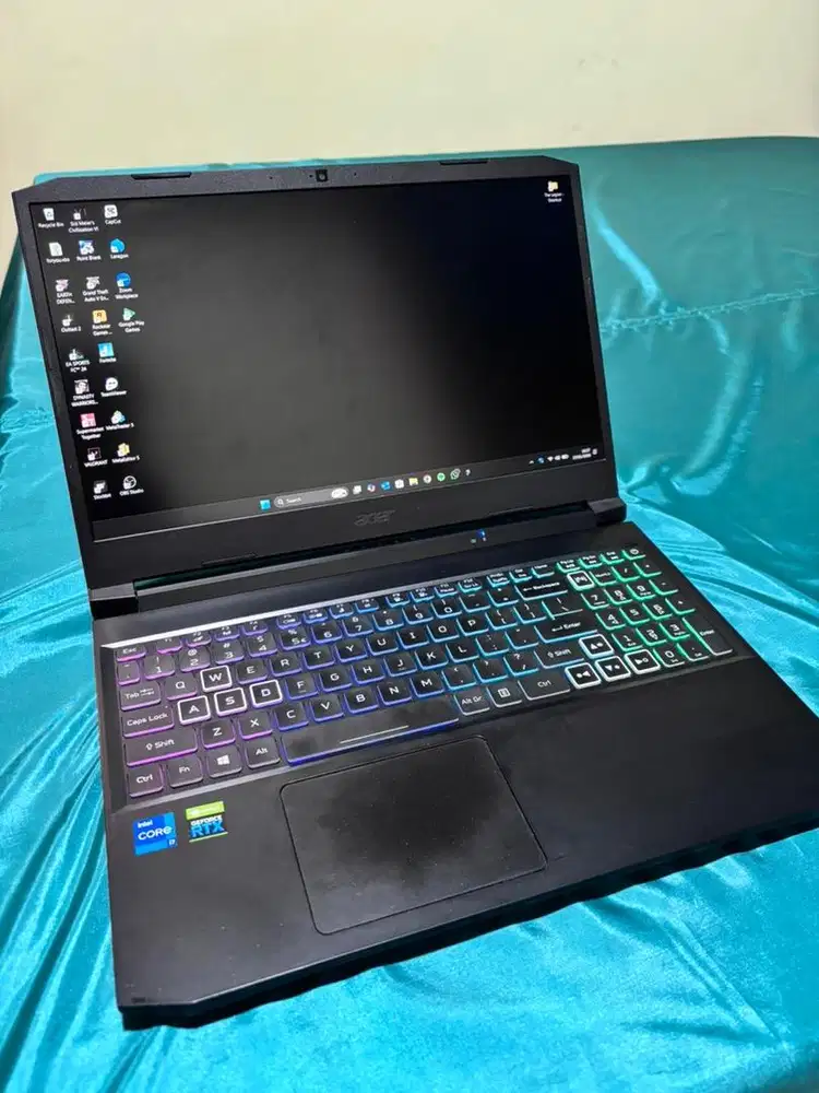 Laptop Acer Nitro 5 i7 11800H RTX 3050