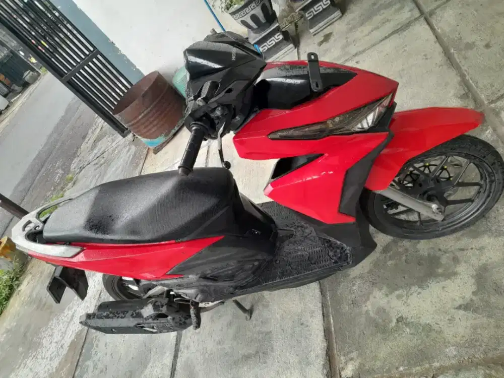 Vario merah 2017