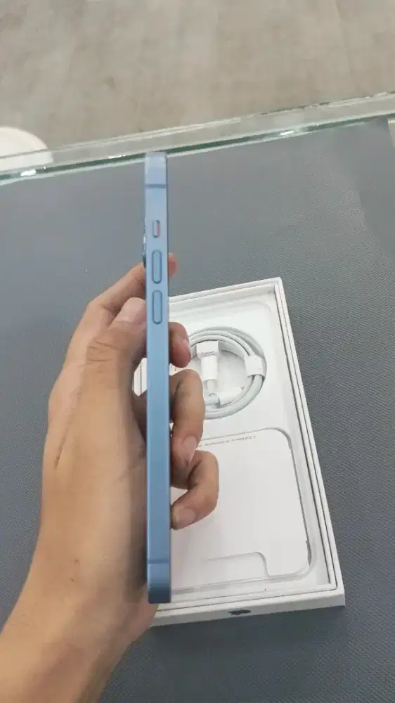 IPHONE 14+ 128 blue nominus muluss fullset