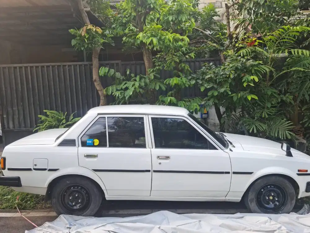 Toyota Corolla DX 1982