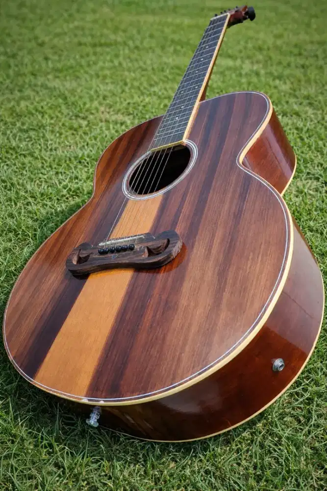 Gitar Akustik Elektrik Like New