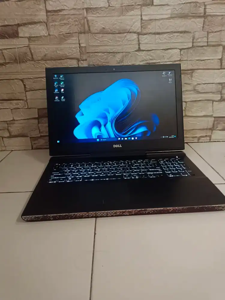 Laptop Gaming Low End