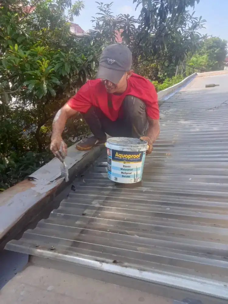 Spesialis rumah bocor