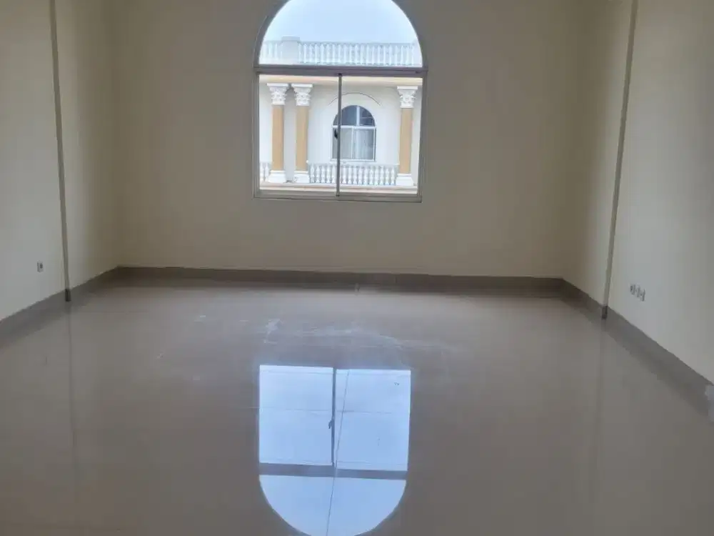 Ruko Food City Green Lake City Ukuran 4,5x19m 3 Lantai Unit Rapi Strategis