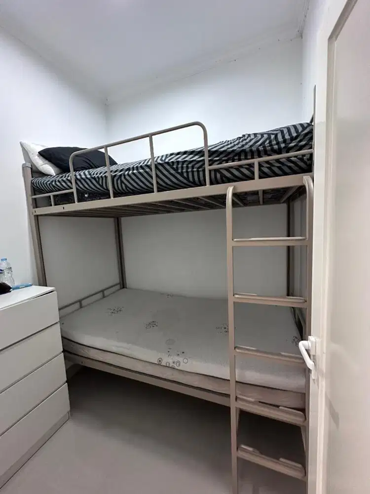 Ranjang Susun Informa