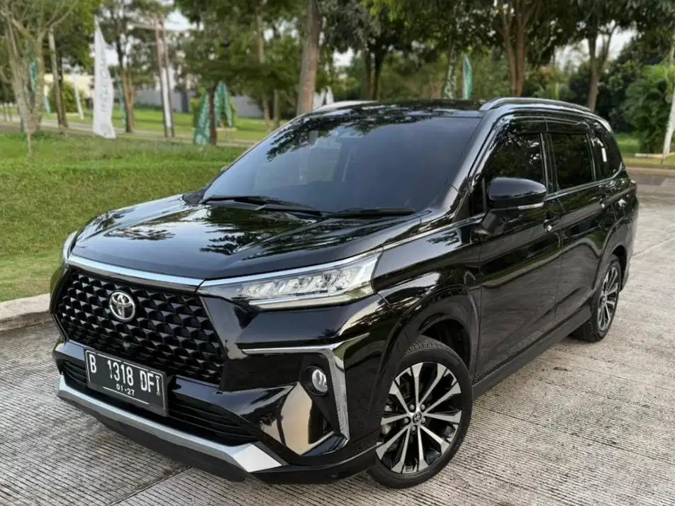Toyota Veloz Q CVT TSS 2021 Hitam