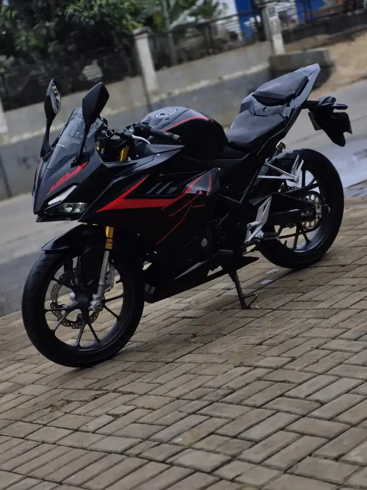 HONDA NEW CBR 150R SE 2022 KM 29RB DP 1.5JT AN