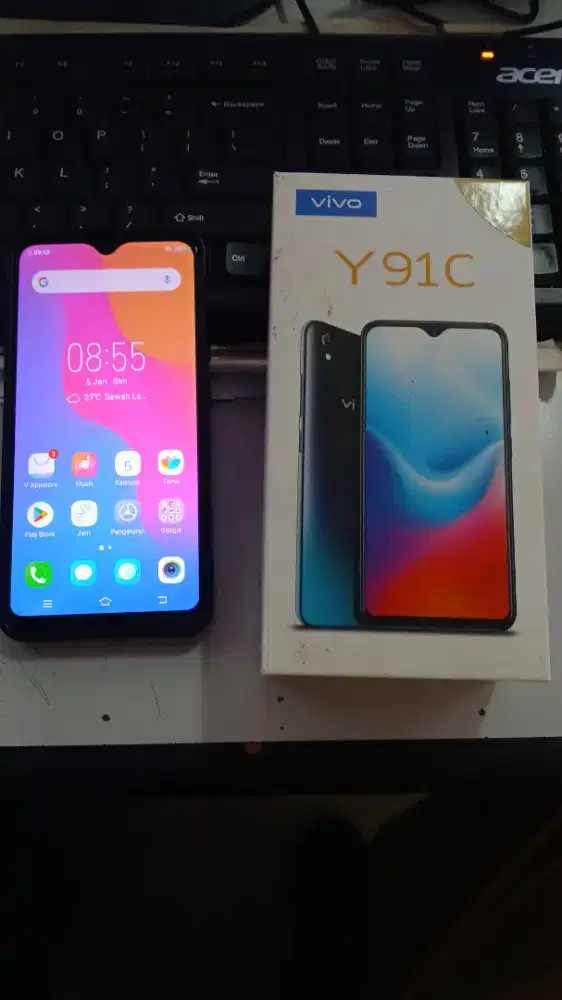 Jual cepat Vivo Y91C & Realme C1