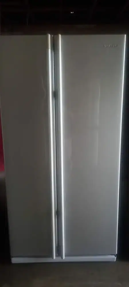 kulkas Samsung SBS Silver 600 liter