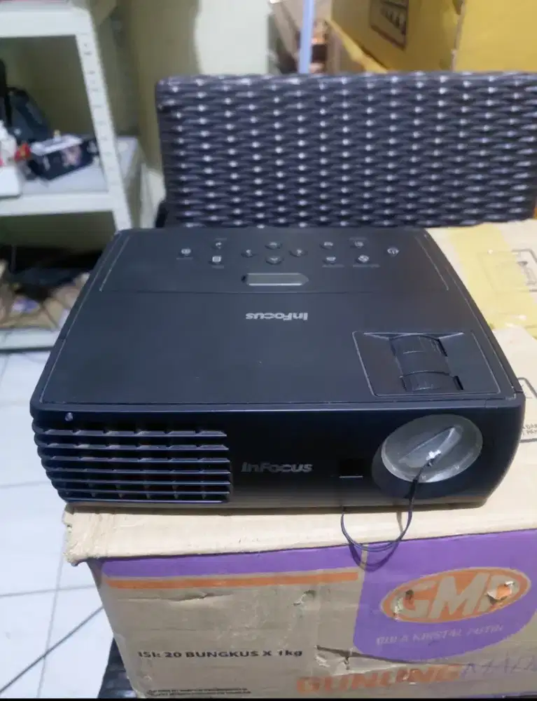 Di Jual Proyektor Infocus IN 1112