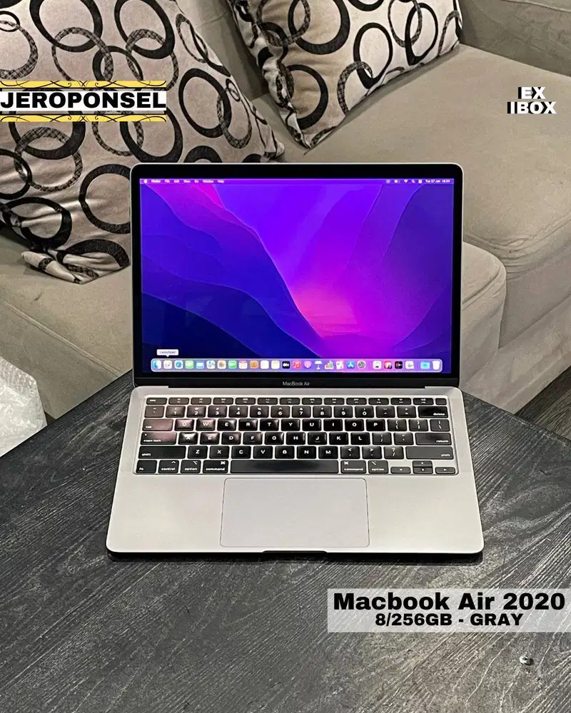 MACBOOK AIR 2020 13” i3 8/256GB GRAY EX IBOX MULUS CC RENDAH