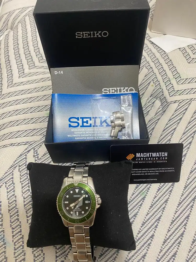 Seiko Prospex Baby Hulk SOLAR Divers 200M