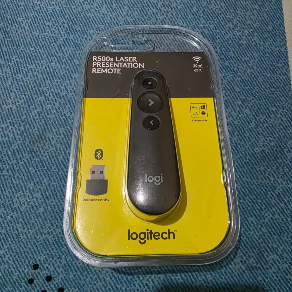 Logitech R500s Laser Presentation Remote Pointer