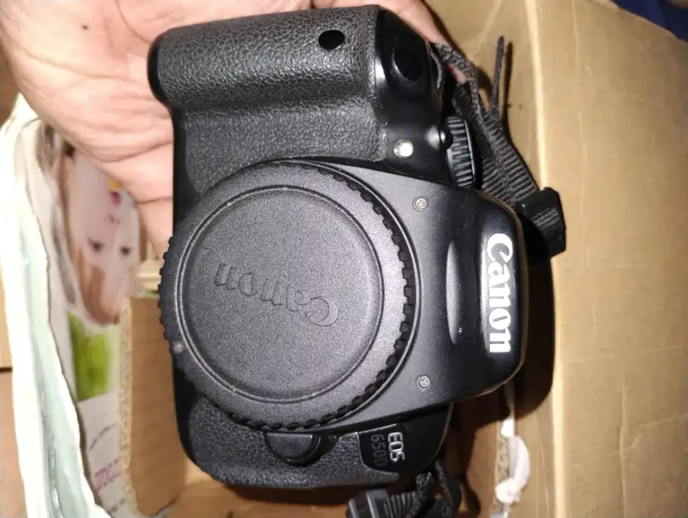 CANON EOS 650d DSLR