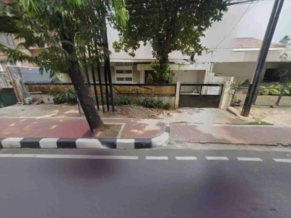 Dijual Rumah Lama Hitung Tanah Saja, Lokasi Premium Barito - Panglima Polim Blok M - Kebayoran Baru