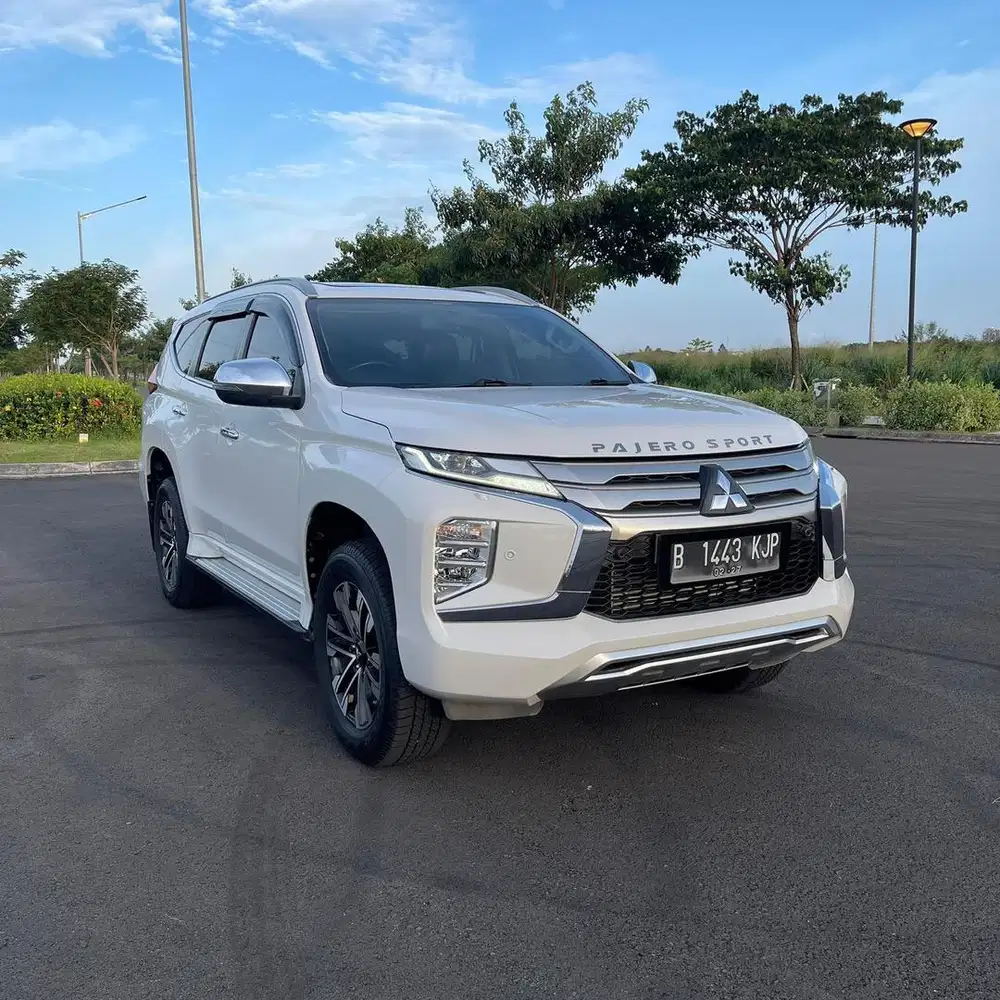 PAJERO SPORT DAKAR 4x2 AT MATIC 2022