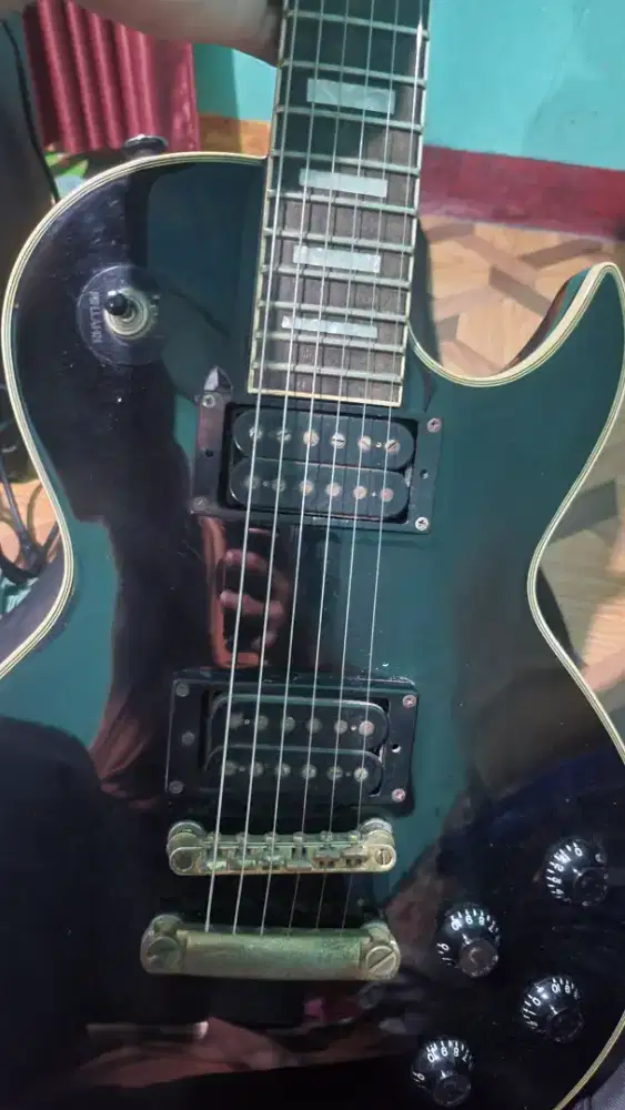 Gitar listrik original merk spear