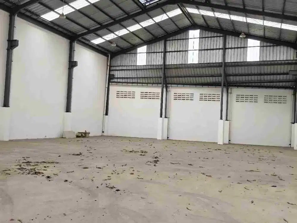 Jual murah gudang BARU di kavling DPR Cipondoh kota tangerang