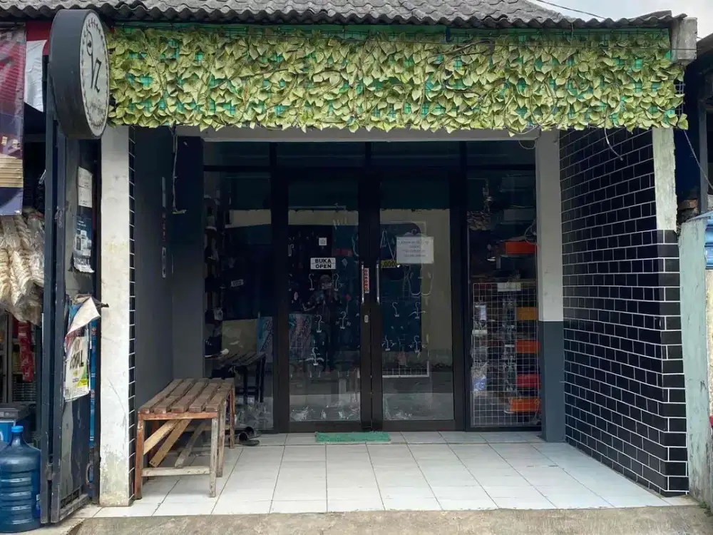 kios pinggir jalan raya daerah legok hanya 200 juta