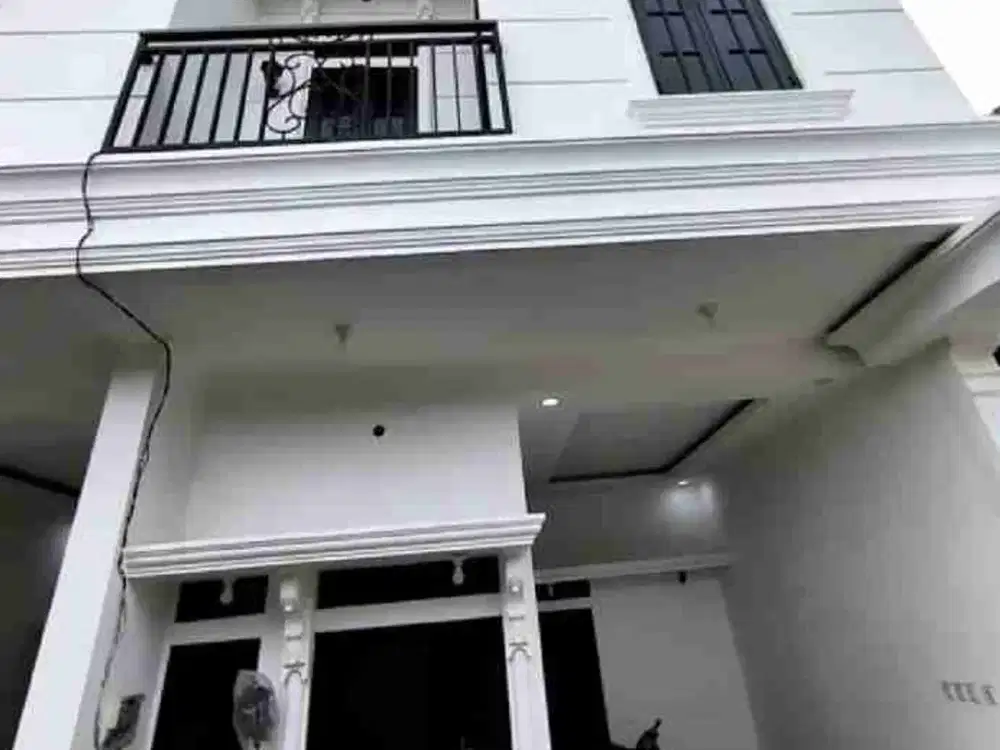 Rumah Siap Huni 2.5 Lantai di Kramatjati Batu Ampar Dekat PGC, TB. Simatupang, Toll Cawang, TMII, Mall Cijantung