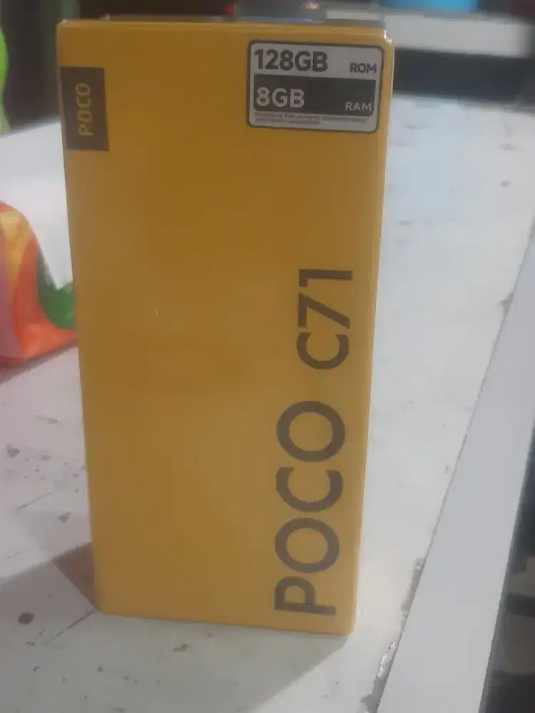 hp Xoaimi POCO C71 Ram 4×4/128gb warna black