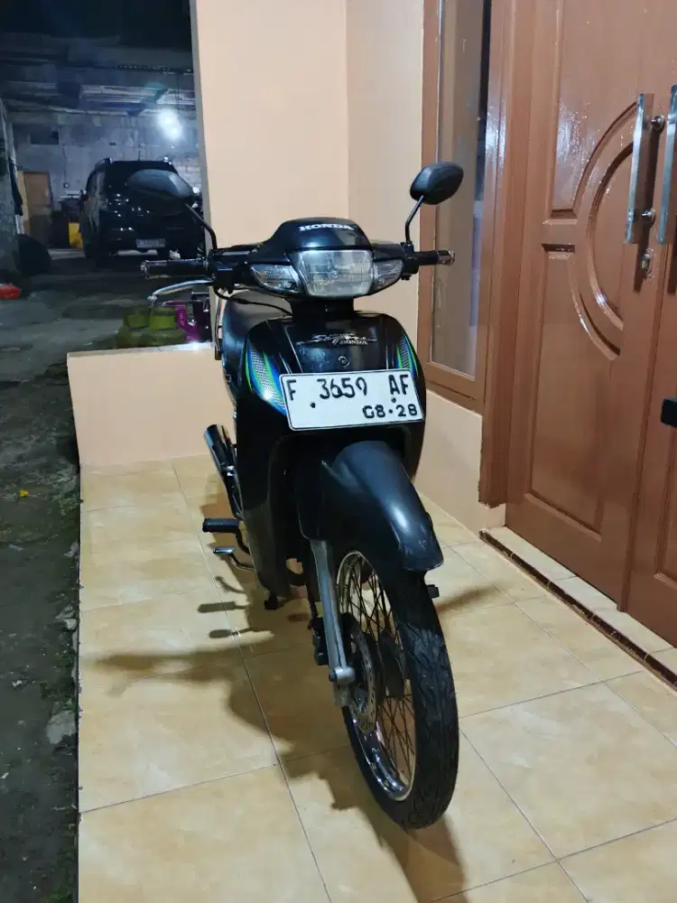 Honda Supra x antik tahun 2003 f kota